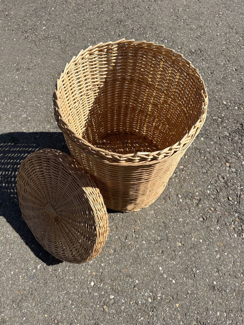 Paniers à linge: Wäschekorb, Weide – D'occasion à Rapperswil BE par andu12 1