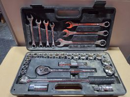 Metrinch Steckschlüssel-Set im Koffer