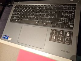 Medion Laptop (mit Copilot AI) Intel Ultra 5 16GB 1TB