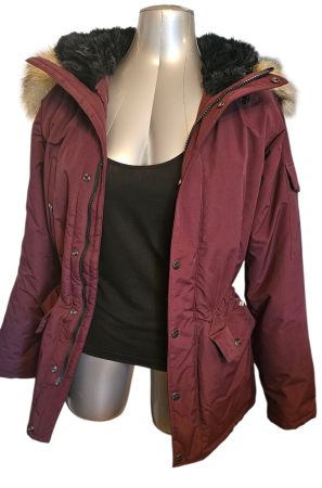 Carhartt Winter Jacke mit Fellkapuze, Grösse M, Top Zustand
