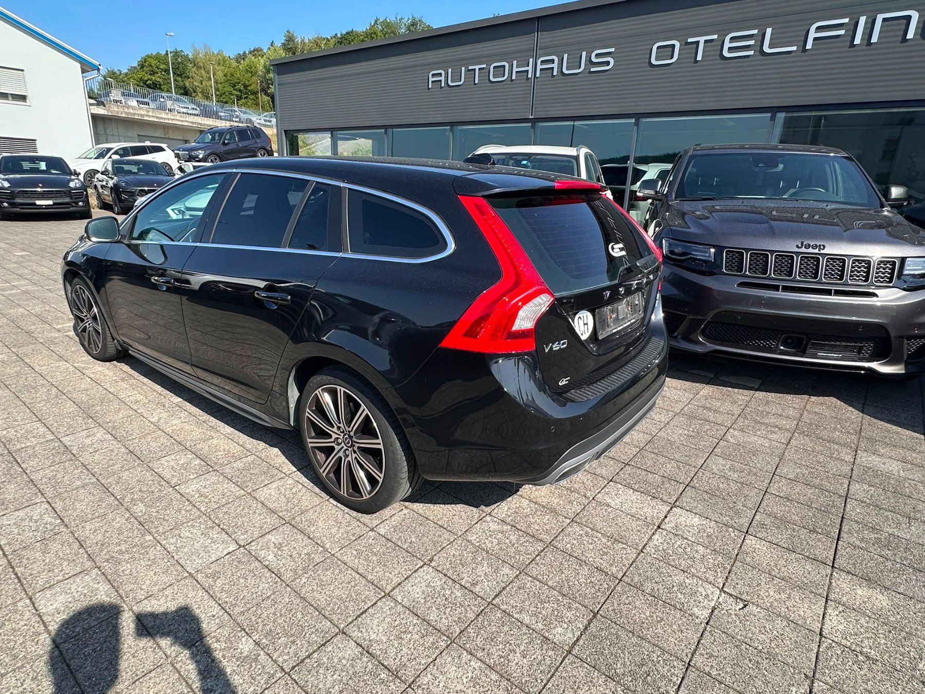 Volvo Automobili: Volvo V60 D4 AWD – Usato da Otelfingen venduto da hof74 1