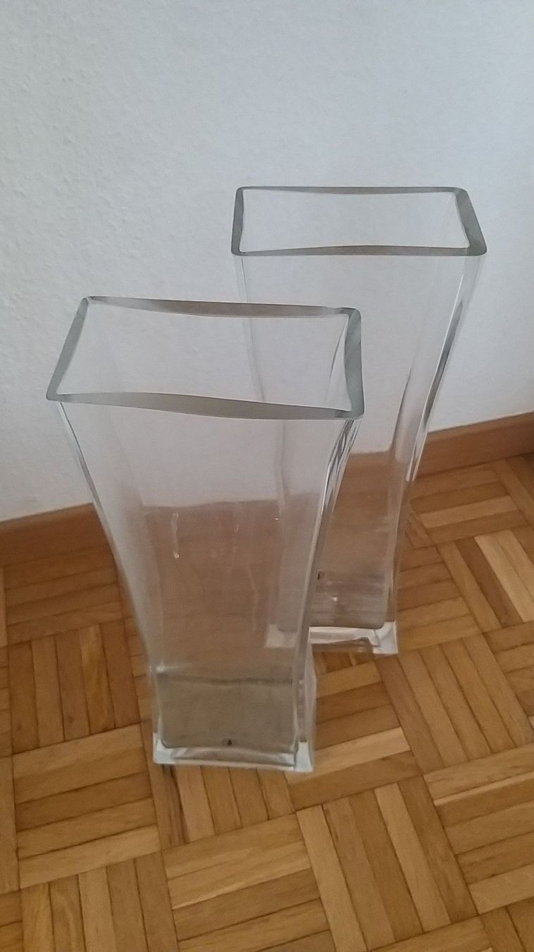 Ikea Vasi & Recipienti: Vasen aus Glas – Usato da Gossau ZH venduto da skyrun