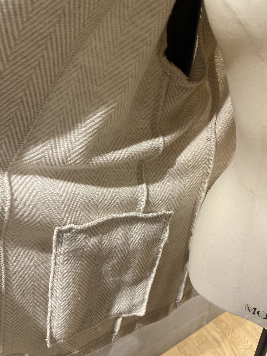 Cappotti: Lia Pull 100% Cashmere  Coat Size 48 - Made in Italy – Usato da Rüti ZH venduto da Claudiaduo 3