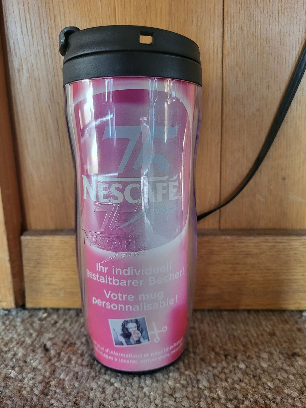 Tasses: Nescafé Becher – Neuf (Voir description) à Zweisimmen par Adorable 2