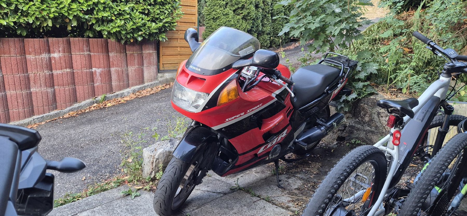 Honda Touring: Honda CBR 1000 F ab MFK – D'occasion à Oberdorf BL par Herzi_141 3