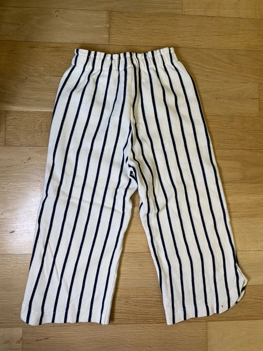 Zara Pantaloni: Hosen ZARA 104 – Usato da Zürich venduto da Mariaov 1
