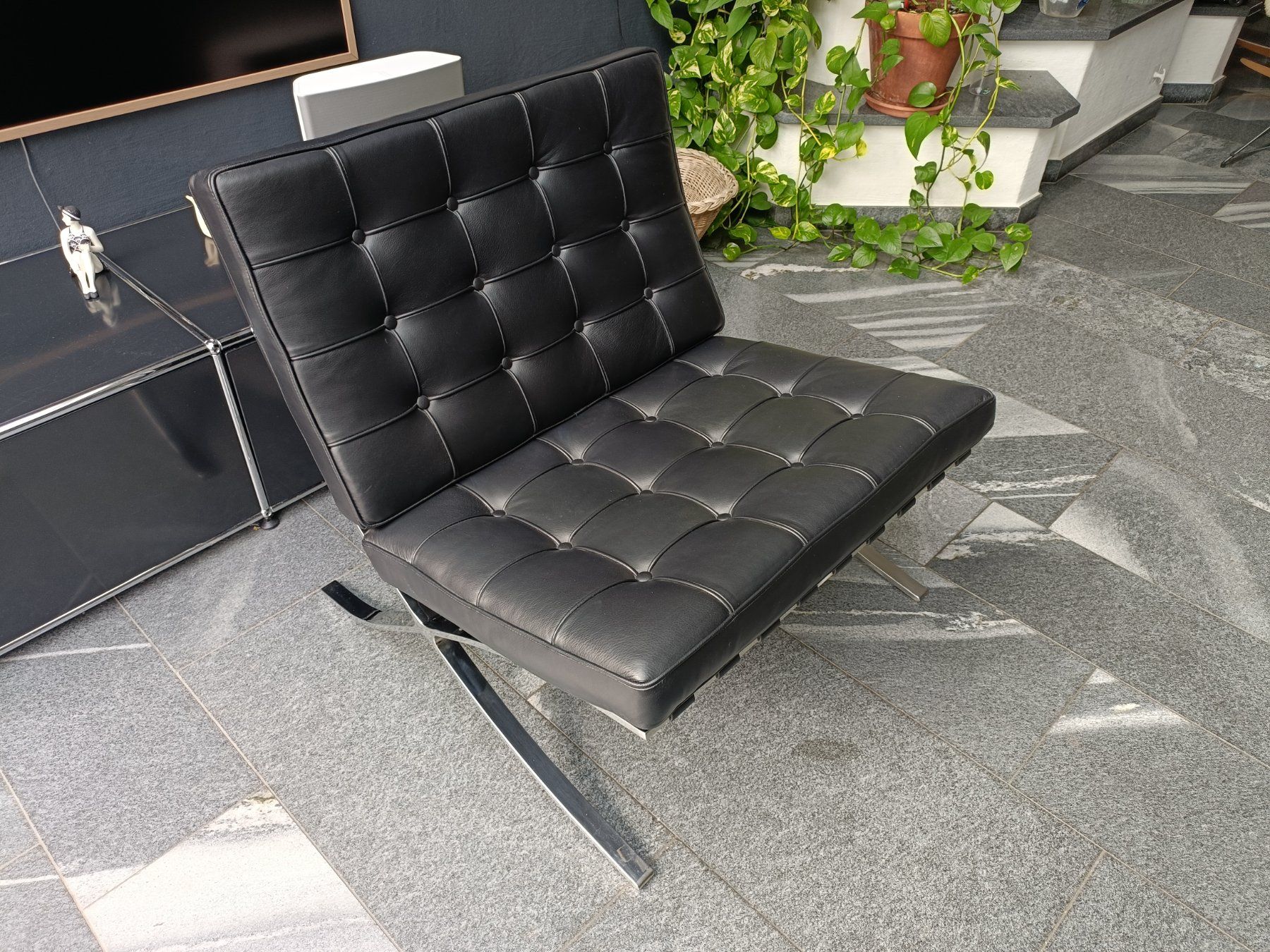 Poltrone: Barcelona Chair Replica – Usato da Schmitten FR venduto da oldtimer82 3