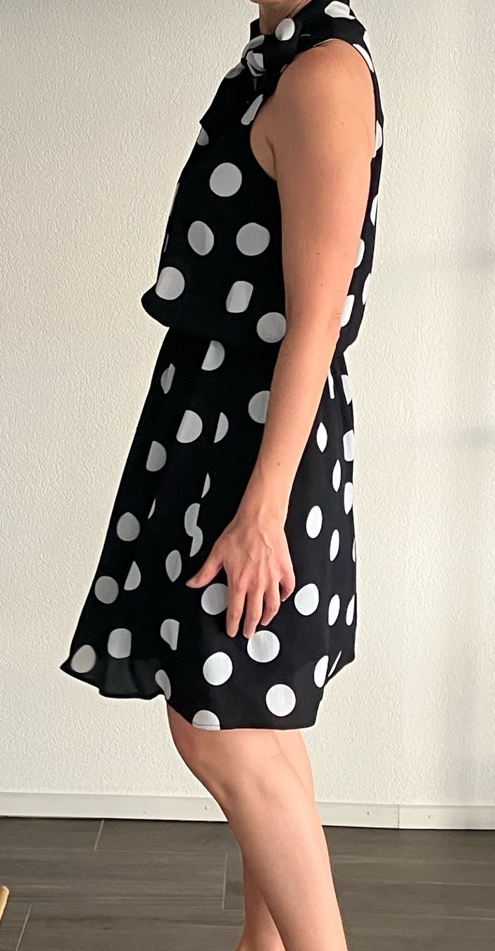 Liu Jo Vestiti: Liu Jo black dress – Usato da Dübendorf venduto da ful_572w 7