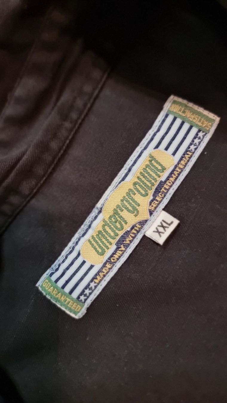 Camicie: Vintage -Schwarzes Underground-Hemd Grösse XXL – Usato da Wald ZH venduto da CapLux 7