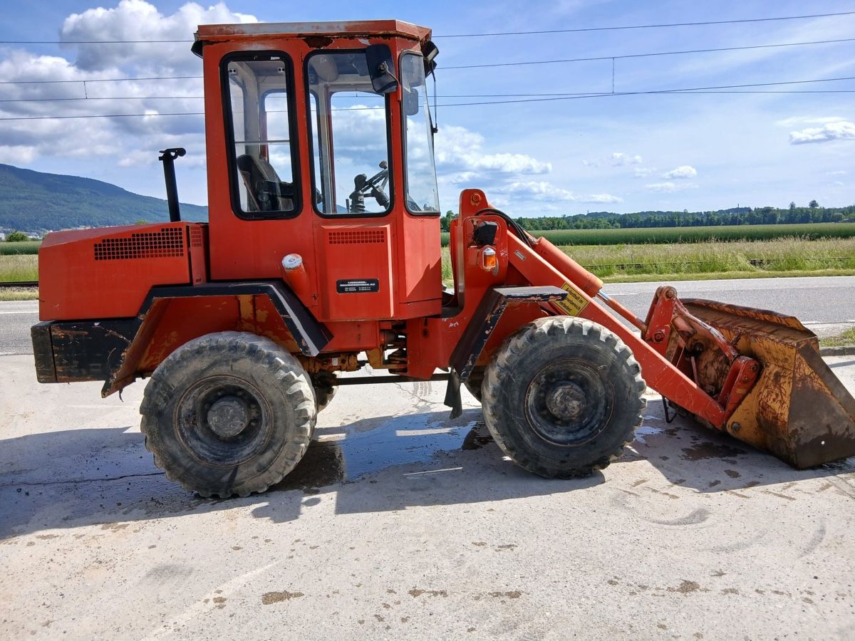 Liebherr Escavatori: Pneulader L506 – Usato da Niederbipp venduto da baggerch 2
