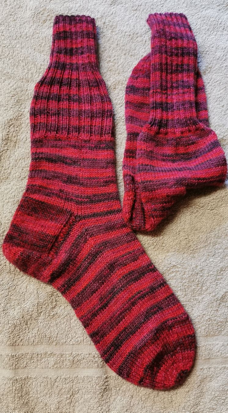 Calze: Handgestrickte Socken Gr. 42 – Nuovo (secondo la descrizione) da melchtal venduto da strickerin
