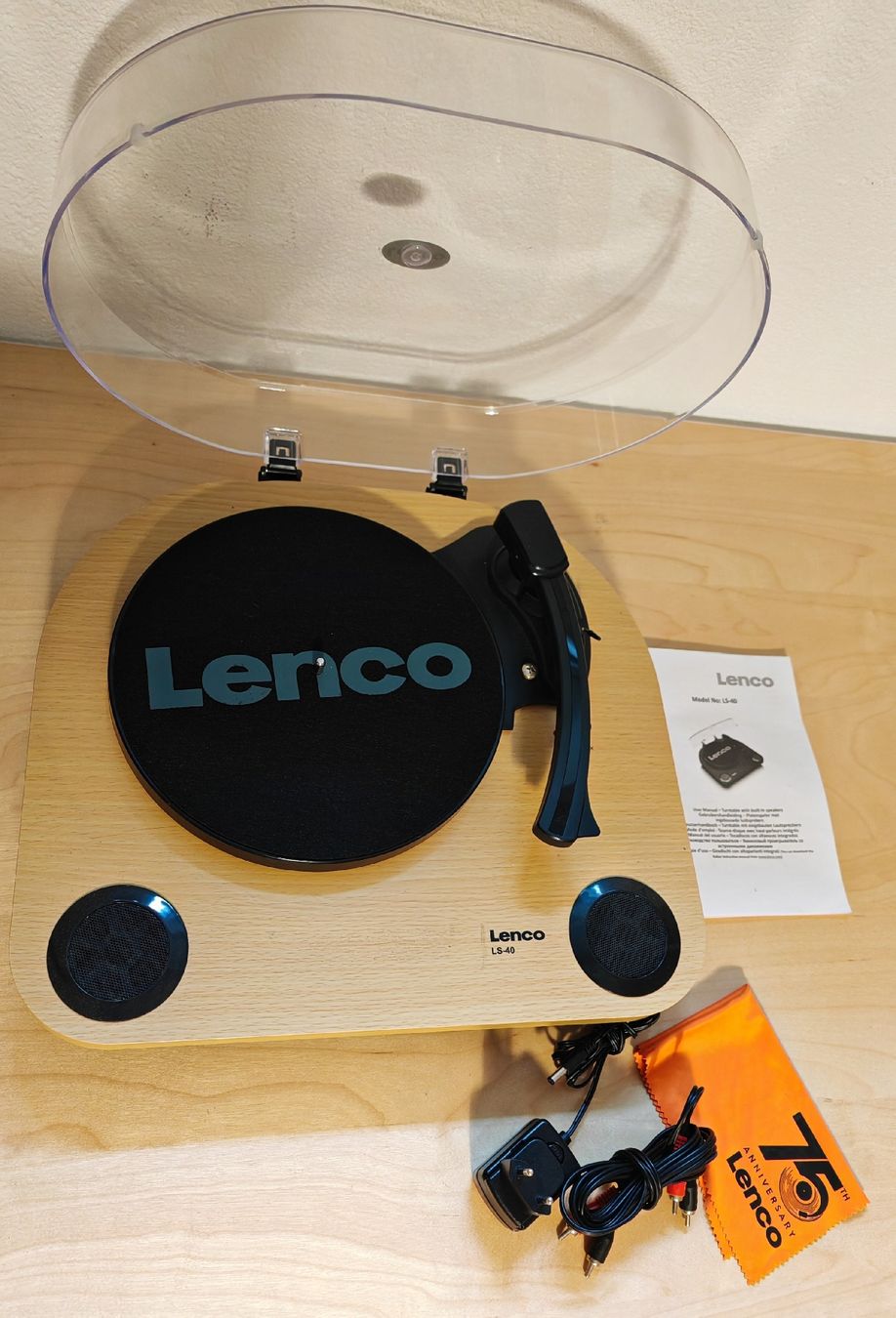 Lenco Giradischi: Lenco LS-40 Plattenspieler mit eingebauten Lautsprechern – Usato da Rheinsulz venduto da Dred 1
