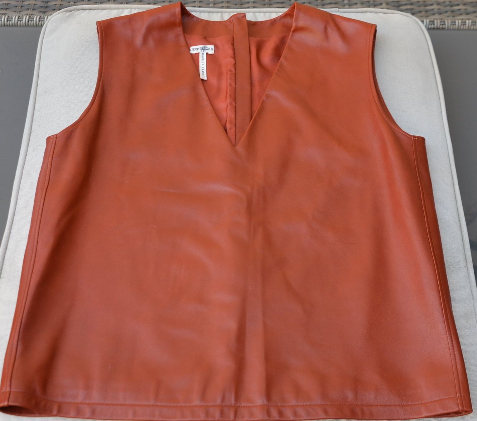 Hermès Gilet & Giacche senza maniche: Hermès Weste / Gilet .40 – Usato da Collonges venduto da Auganien