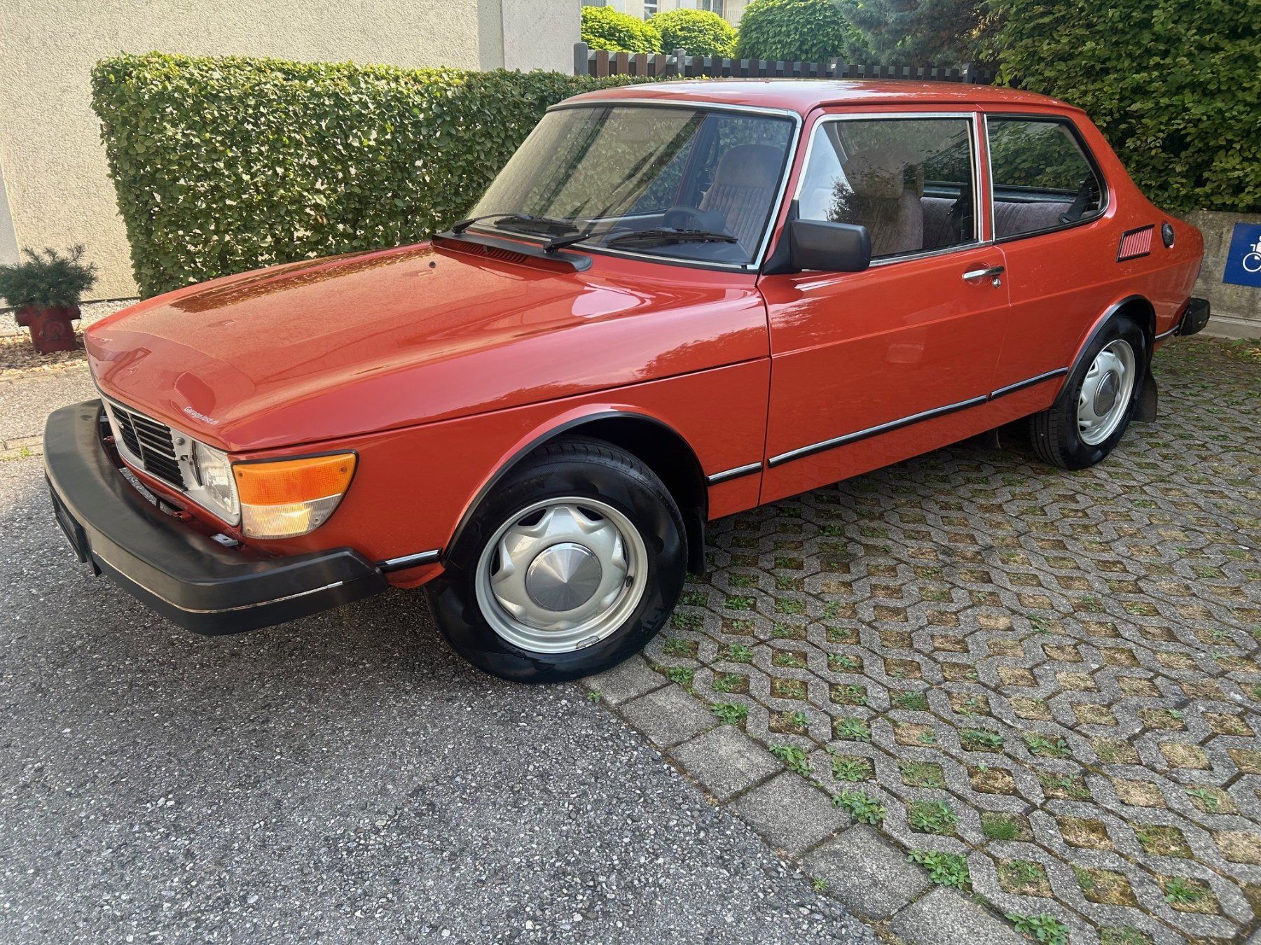 Saab Autos: Saab 99 – Gebraucht aus Düdingen von Blackbird454 1