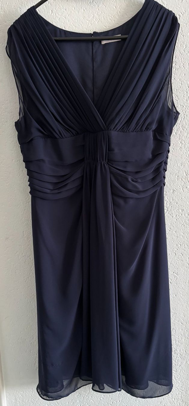 C&A Kleider: Schwarzes Abendkleid Grösse 42 – Gebraucht aus Zürich von IlkaK