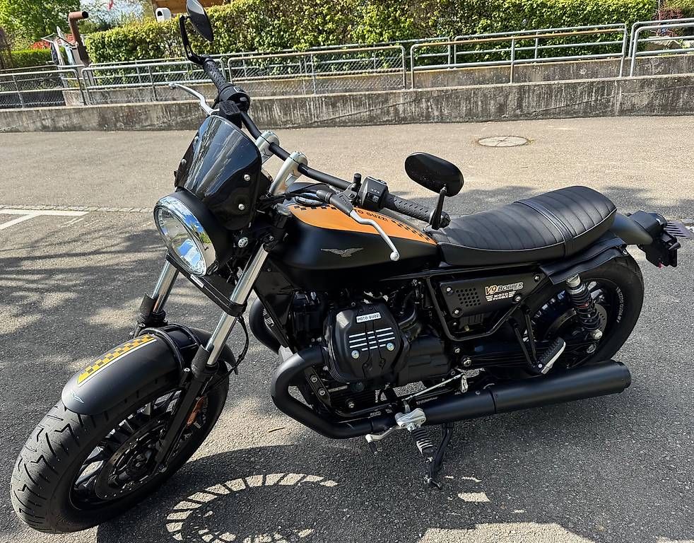 Moto Guzzi Chopper: Moto Guzzi V9 Bobber ABS – Usato da Tägerwilen venduto da bossolo