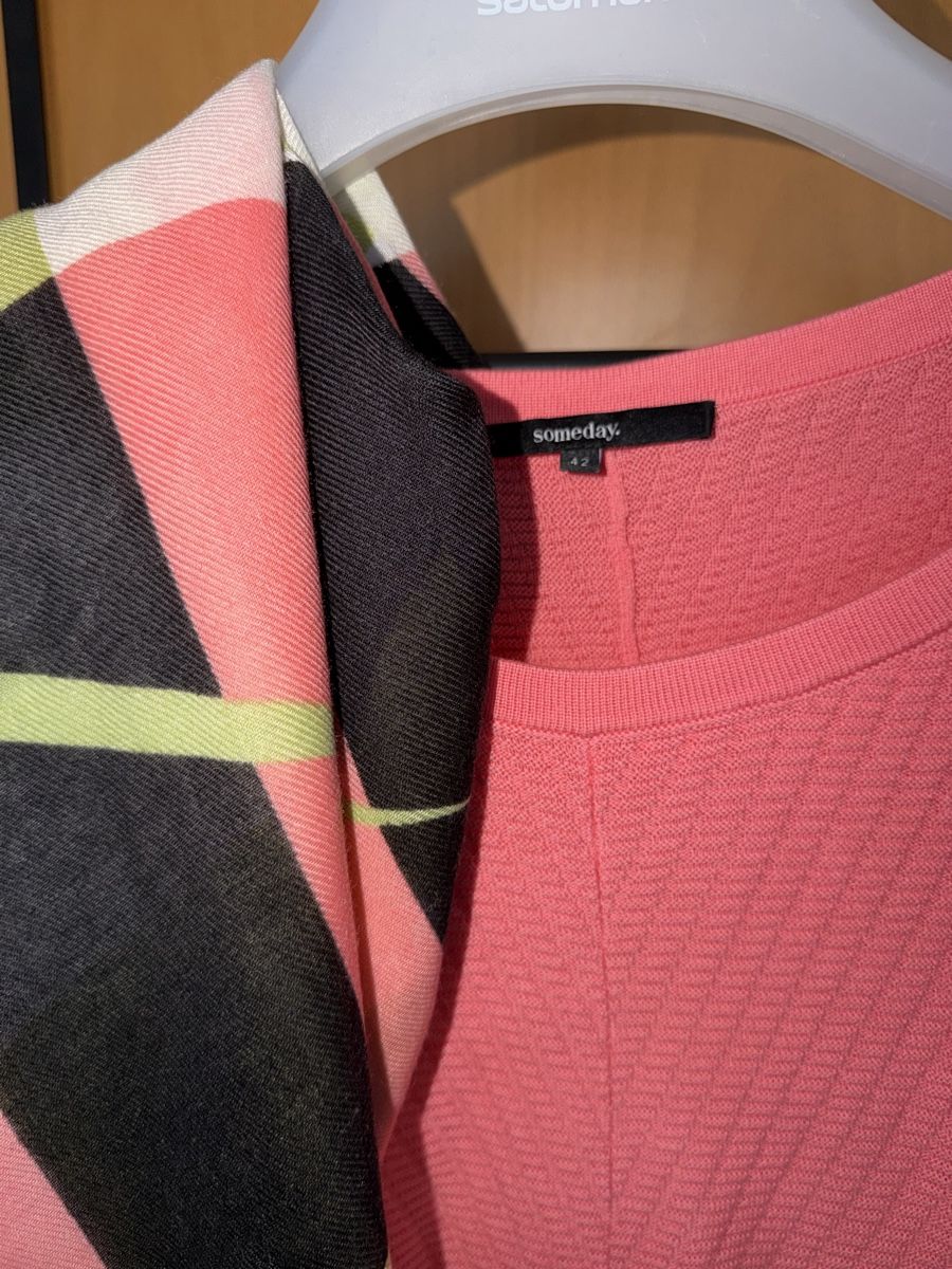 Someday Maglioni & Felpe: Pullover SOMEDAY 42 mit passendem Schal neu – Nuovo (secondo la descrizione) da Dornach venduto da samuti 1