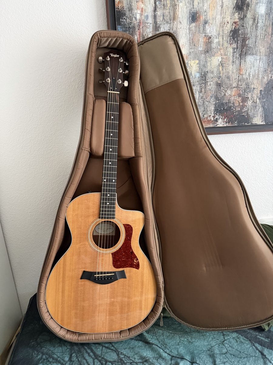 Taylor Strumenti musicali: Taylor 214ce – Usato da Genève venduto da FunAtTheMorgue