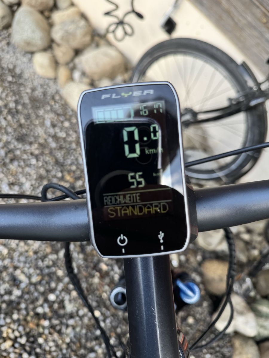 Flyer Biciclette: Gepflegtes Flyer E-Bike zu verkaufen oder Tausch! – Usato da Beinwil am See venduto da Netfrog5843