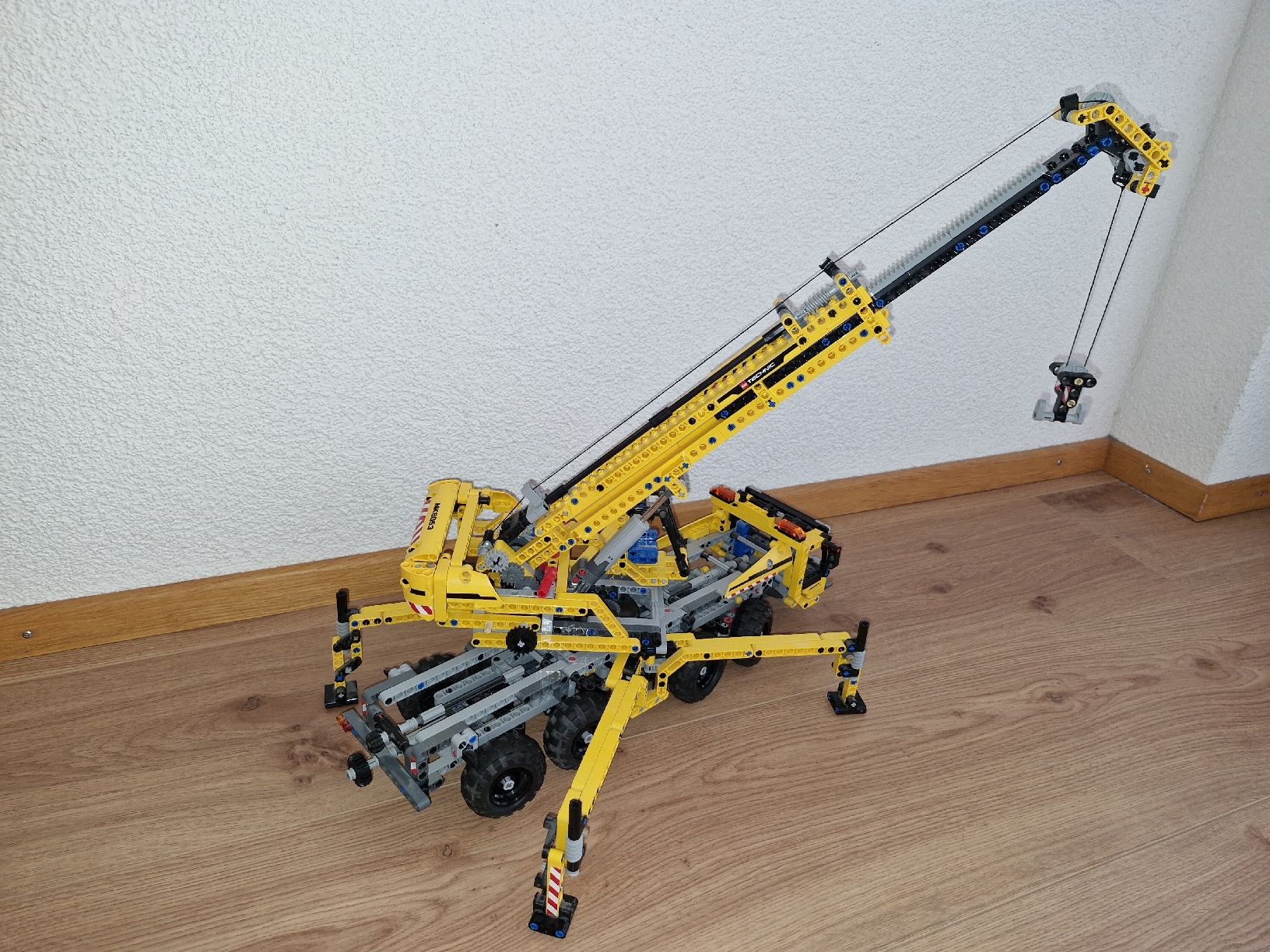Lego Spielzeuge: Lego Mobiler Kran 8053 – Gebraucht aus Illgau von raibe 6