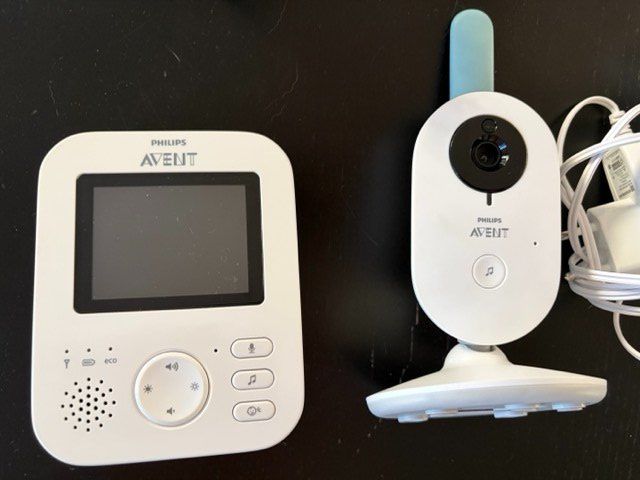 Avent Babyphones: Philips Avent Video-Babyphone – D'occasion à St Gallen par elky87