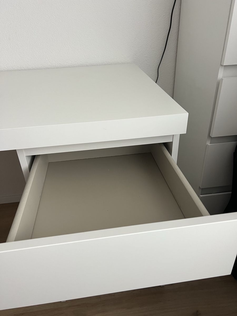 Scrivanie: Ikea Schreibtisch Malm – Usato da Dottikon venduto da Corkoc11 1