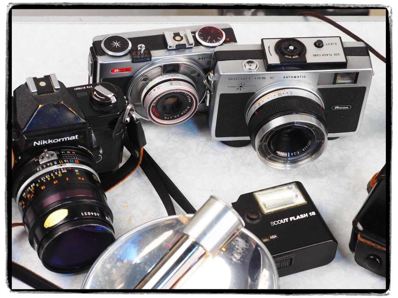 Fotocamera: APPAREILS PHOTO ARGENTIQUES – Usato da Lausanne venduto da Leag 3