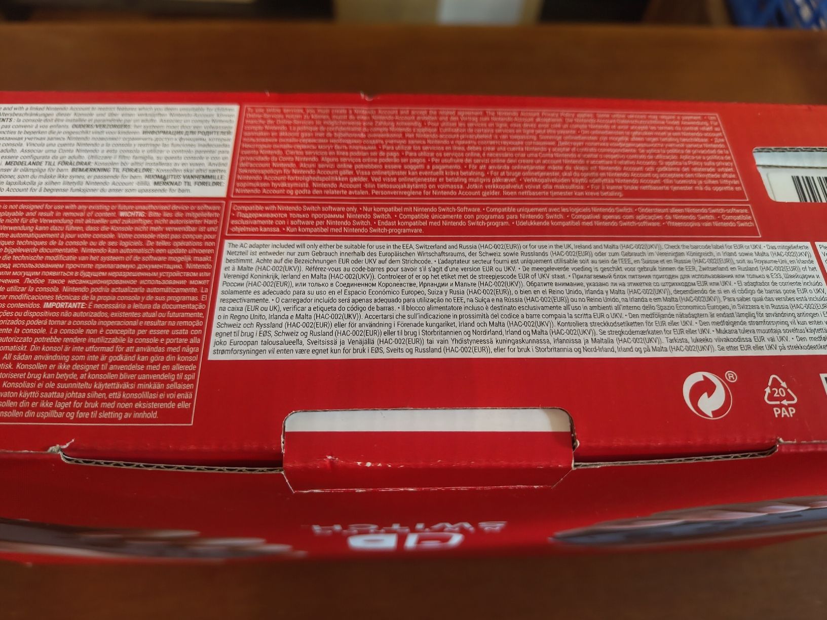 Nintendo Konsolen: Console Nintendo Switch neuve dans sa boîte complète – Neu und originalverpackt aus Lausanne von GeoTrouvetou1952 4