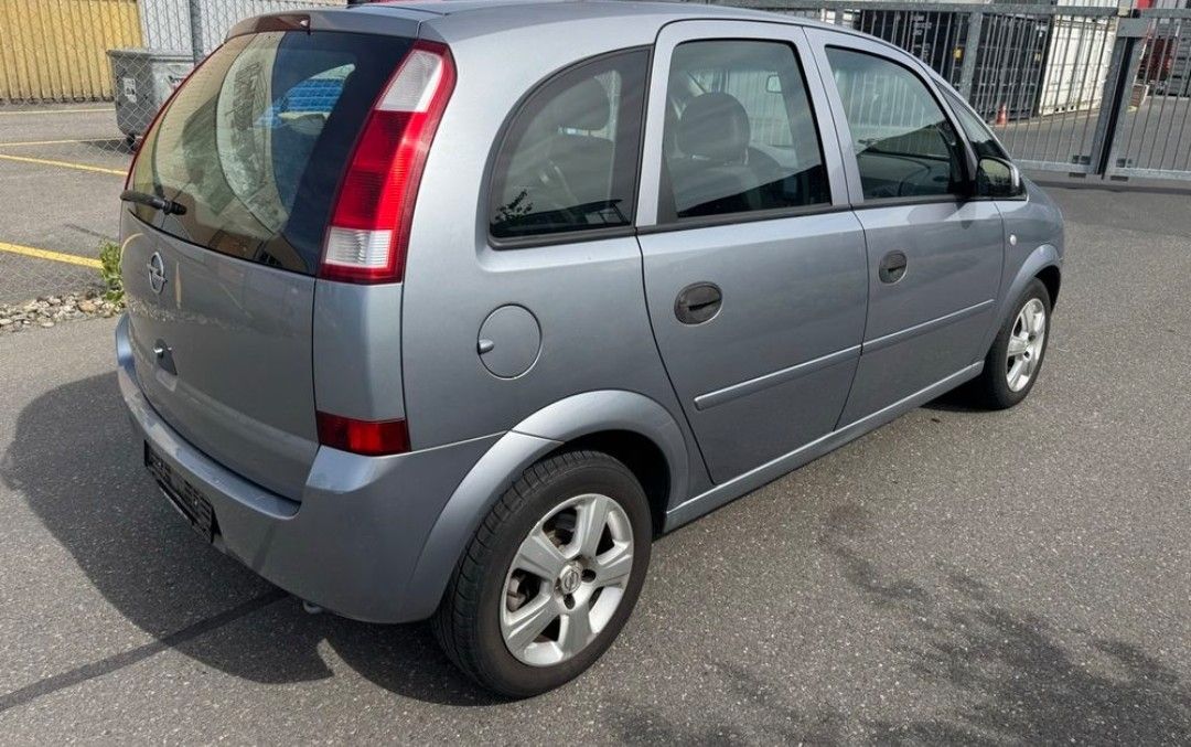Automobili: Opel Meriva 1.6 134'000km  – Usato da Uetendorf venduto da resred 1
