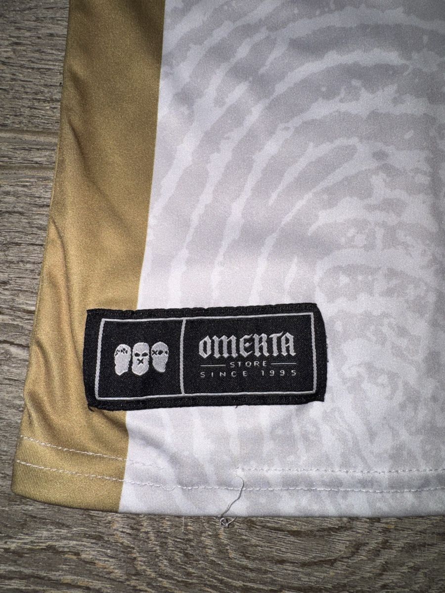 Canottiere & Pantaloni: Maillot Omerta blanc taille M – Usato da Vesin venduto da Pupipupo2005 3