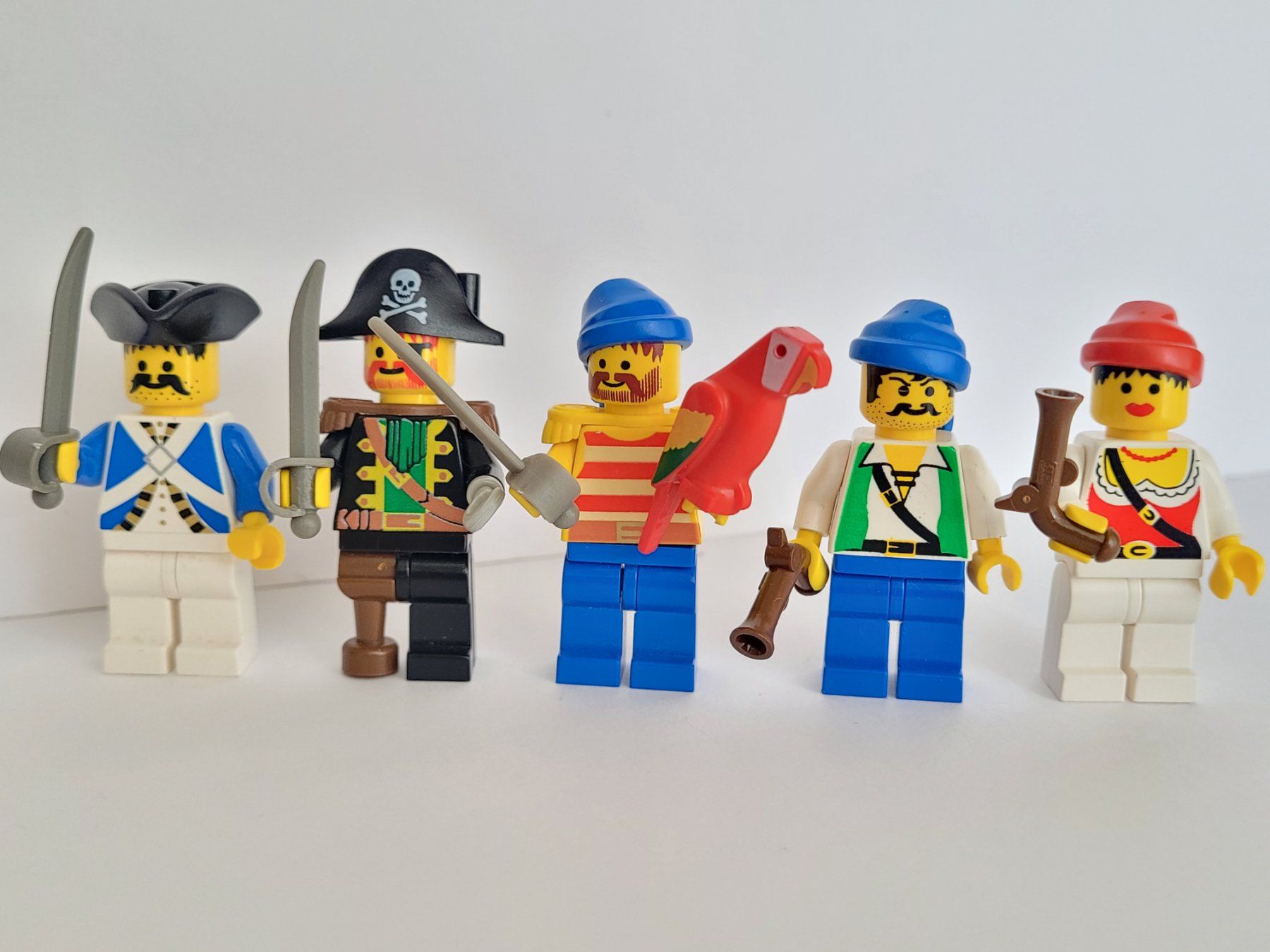 Lego Kit di costruzioni: Lego piraten minifiguren – Usato da La Tour-de-Peilz venduto da estelle69