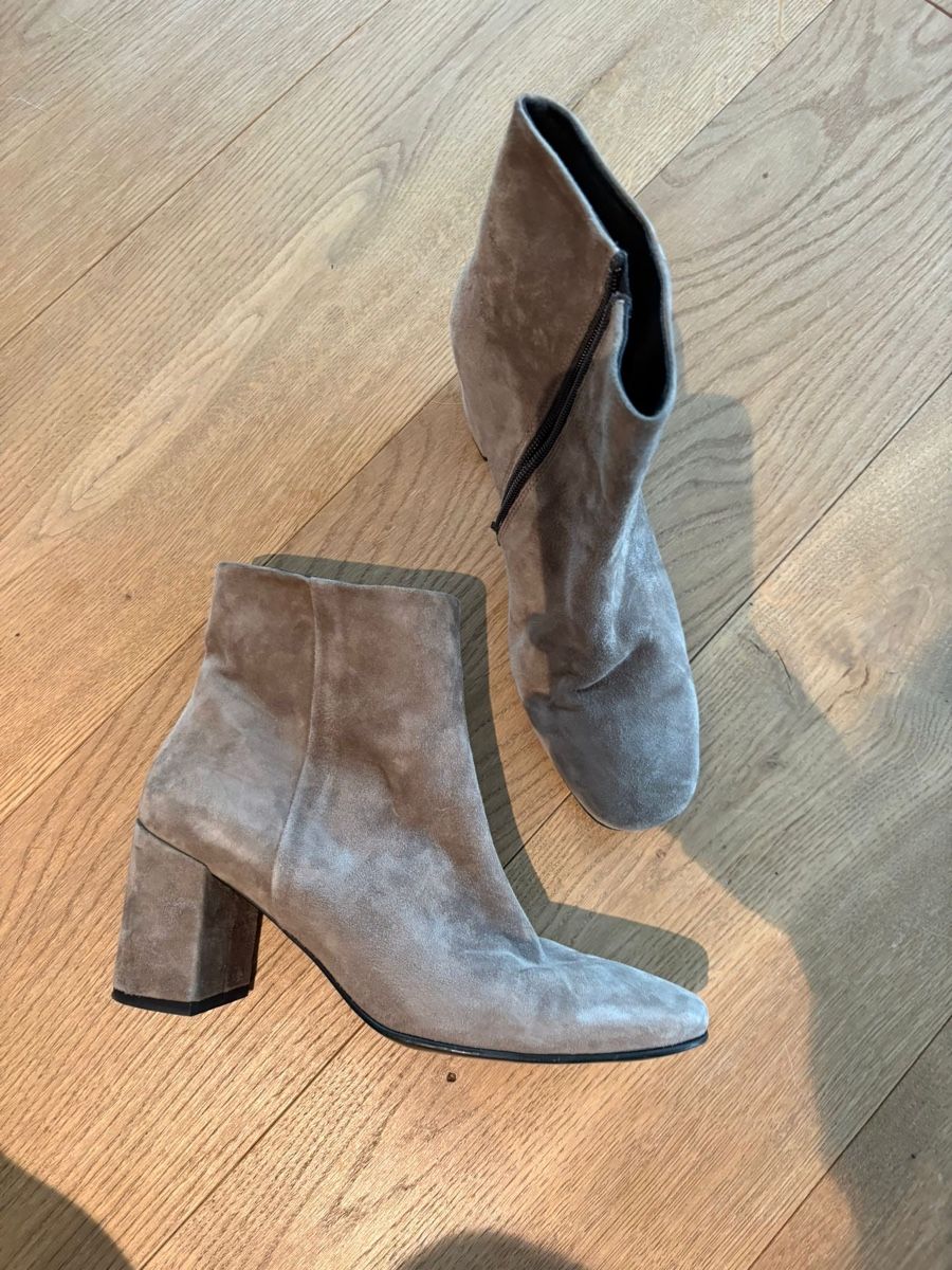 Scarpe da donna: Tosca blu suede boots – Usato da Unterägeri venduto da Tommtes 3