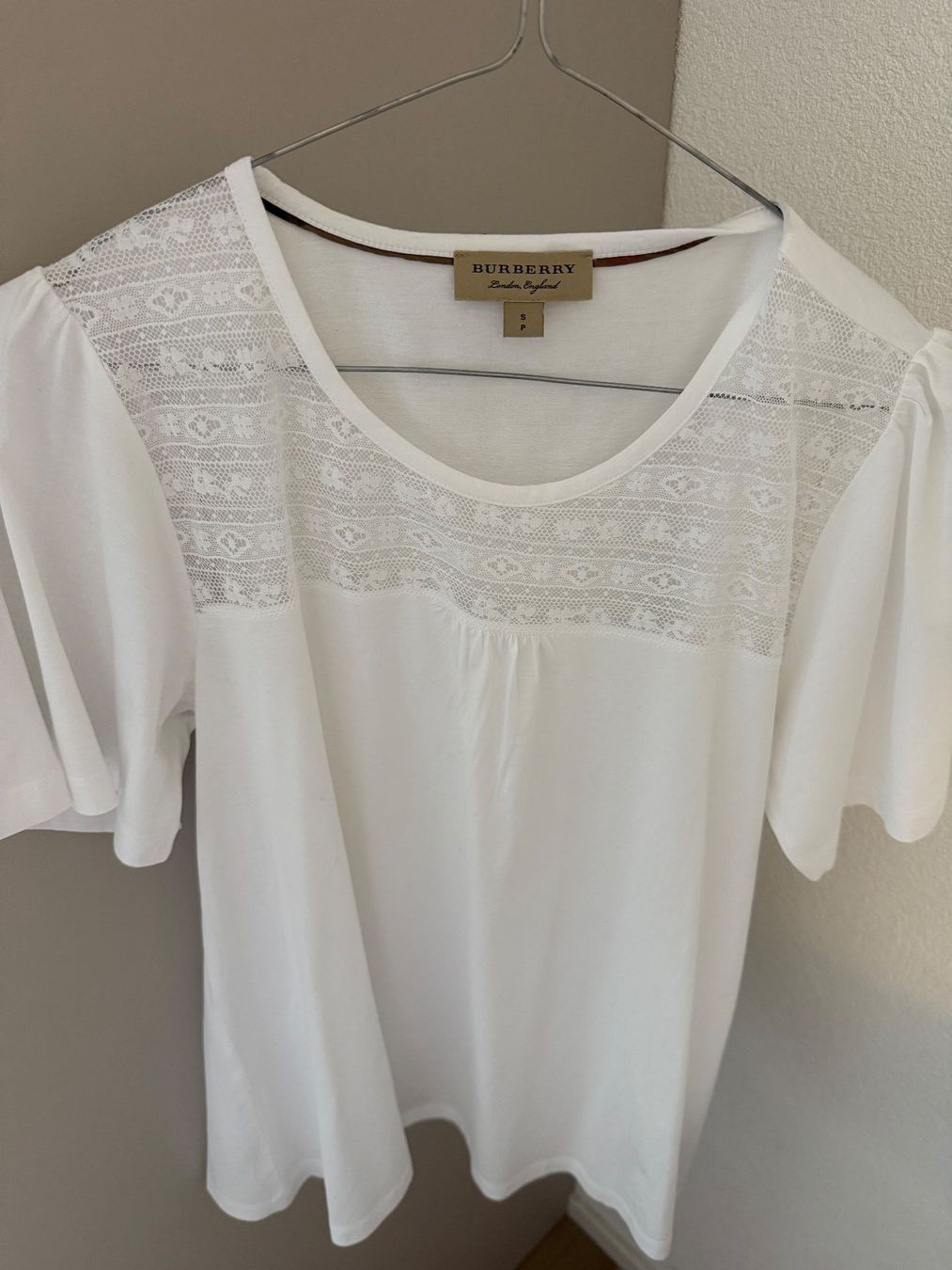 T-shirt: T-shirt Burbery – Usato da Gimel venduto da fan_8tvc