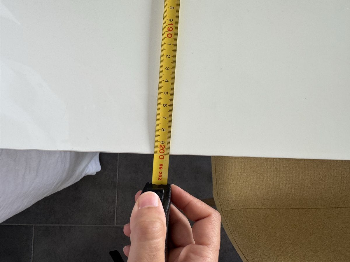 Tavoli: Table à manger blanche laquée, bon état  – Usato da Nyon venduto da yos_7w5m 3