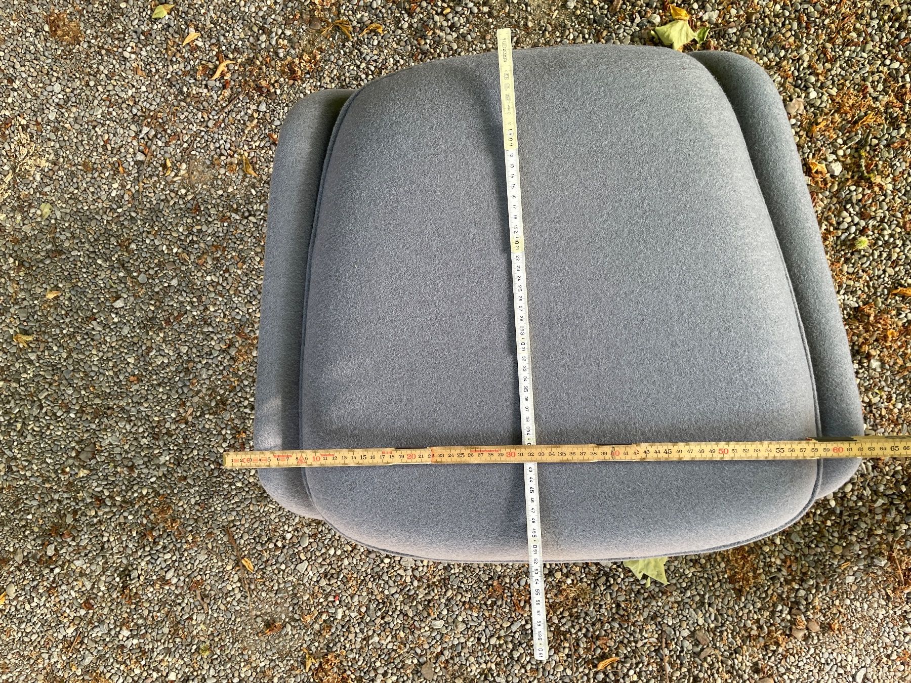 Sgabelli: Hocker - Womb Chair Ottomane – Nuovo e nell'imballaggio originale da Zürich venduto da hubiene 3