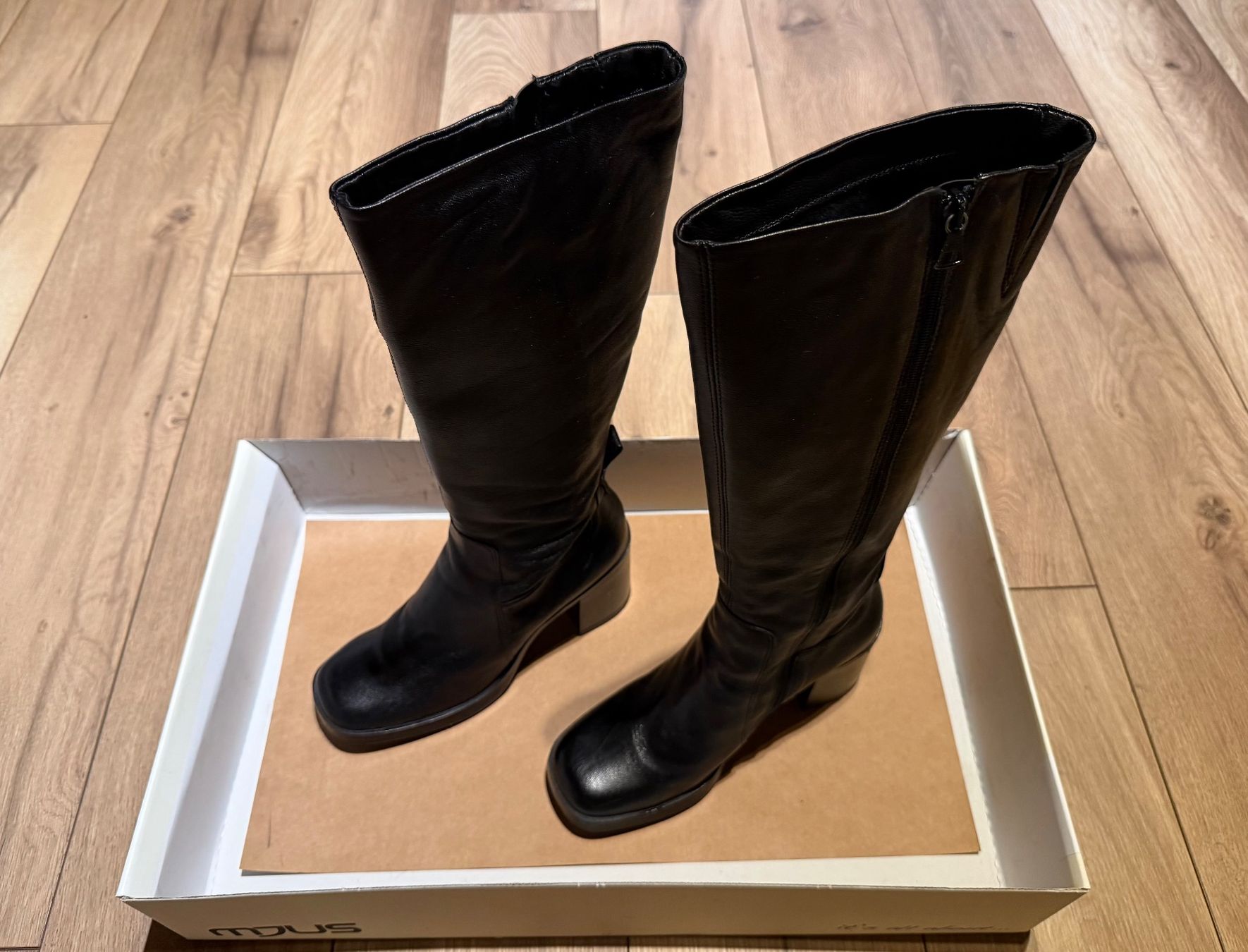 Mjus Scarpe da donna: Winterstiefel von Mjus – Usato da Thun venduto da Astralbern 3