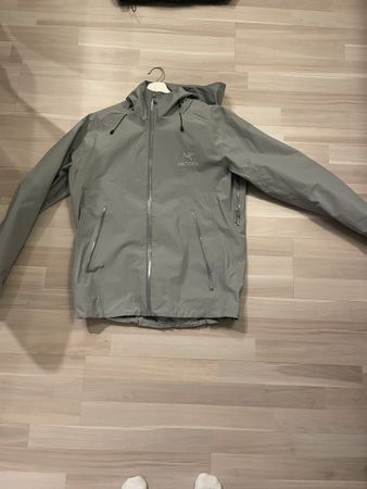 Arc'teryx Jacke, Grau, Top Zustand, Grösse L , Winter!