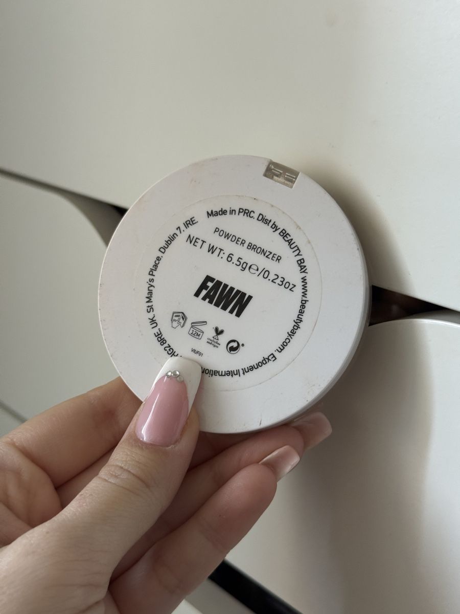 Make-up: Bronzer - Beauty Bay  – Usato da Chavannes-près-Renens venduto da elobrgs 2
