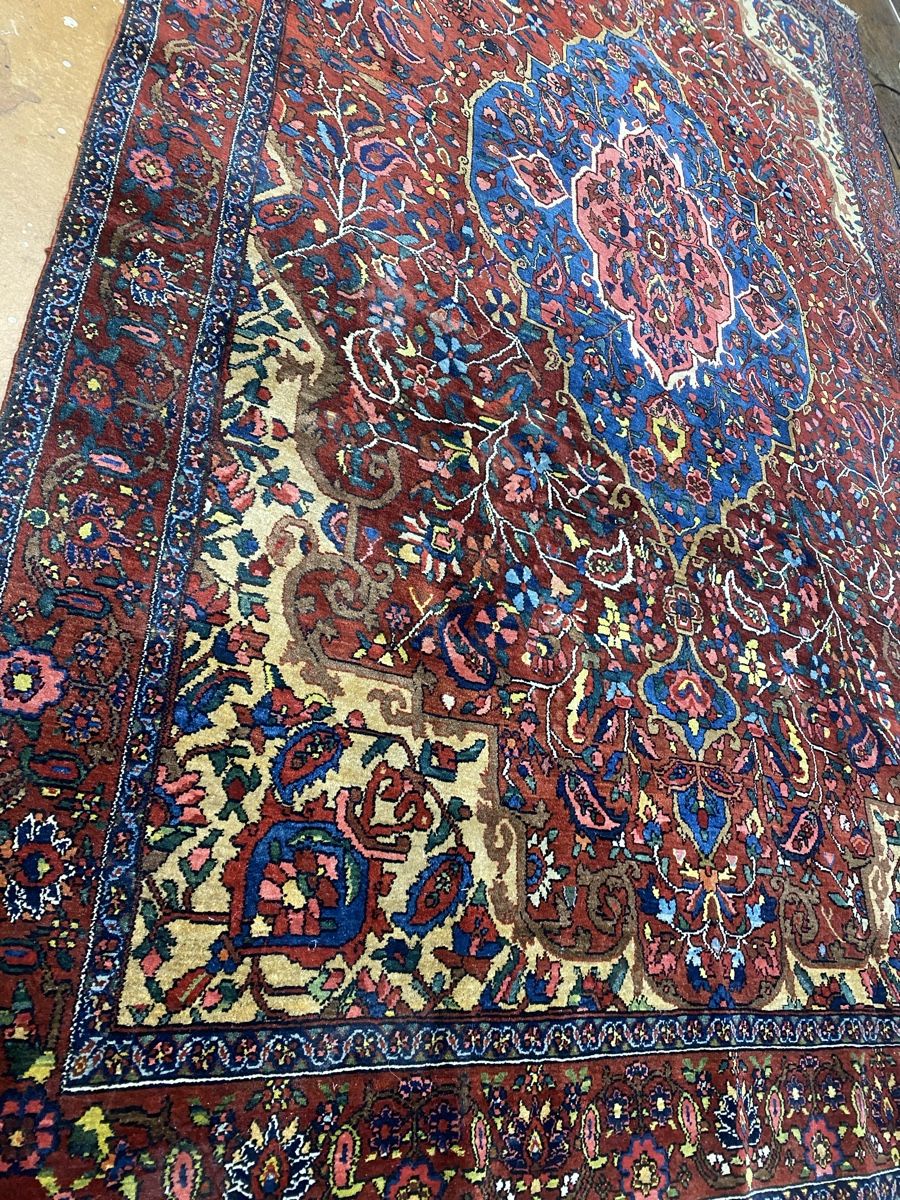 Tappeti: Antike Perser Teppich Bakhtiar mit natürliche Farben – Usato da Männedorf venduto da Adamiat 2
