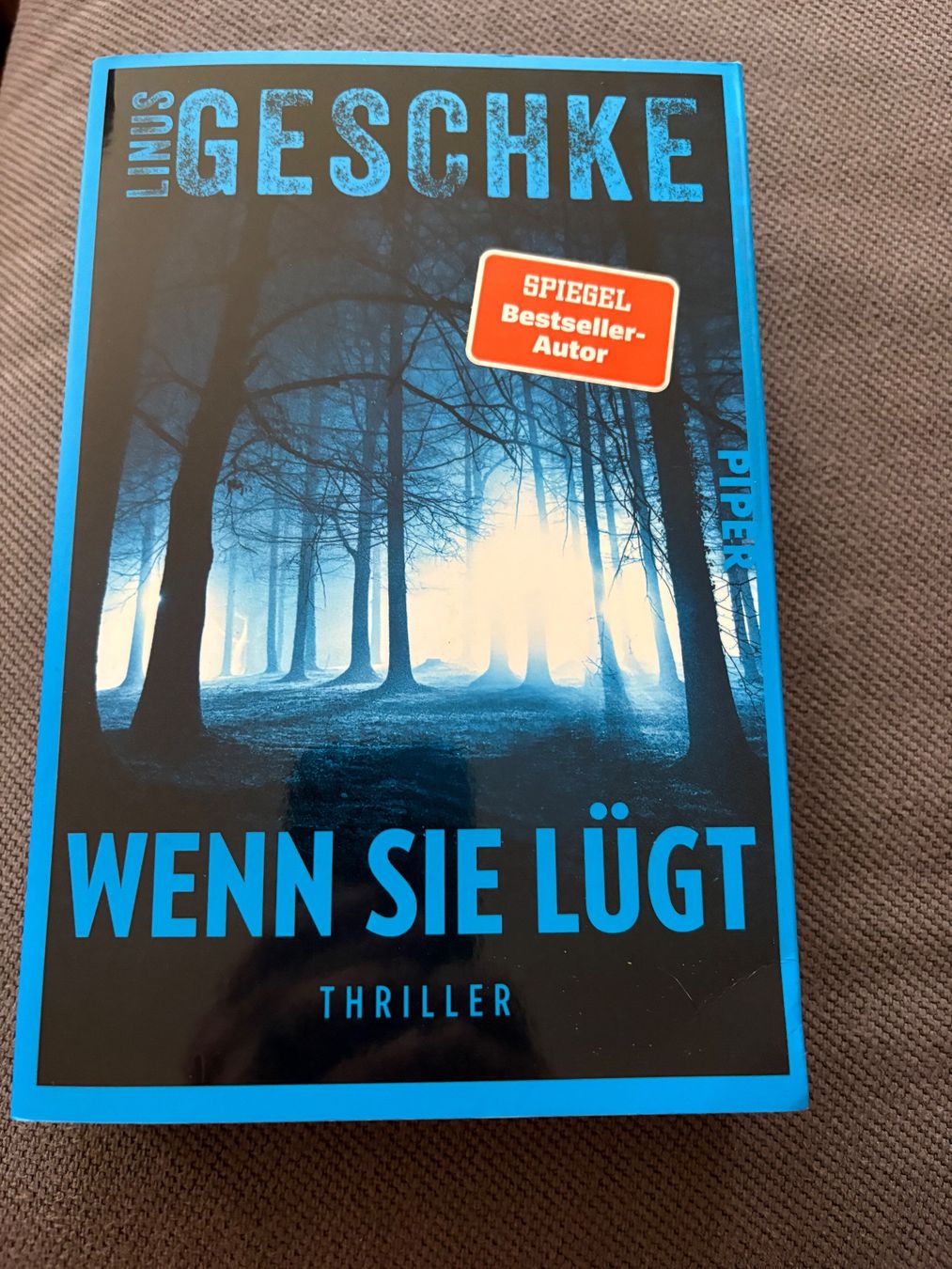 Libri: Wenn sie lügt - Linus Geschke – Nuovo (secondo la descrizione) da Oberwil BL venduto da saru-koshiro