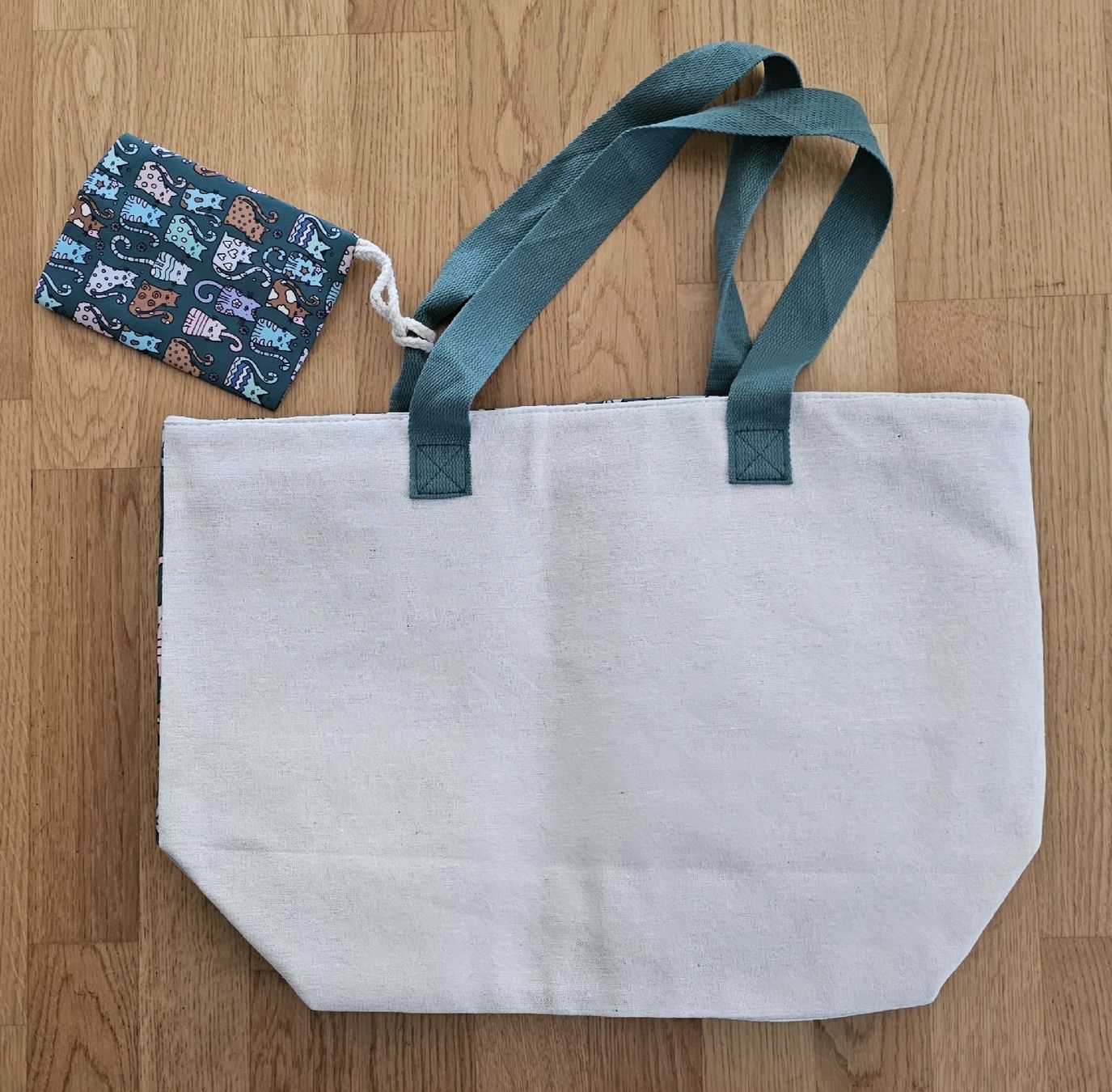 Borse: Canvas Strandtasche / Freizeittasche mit kleinem Beutel – Nuovo e nell'imballaggio originale da Grosshöchstetten venduto da Chaotik-Reptil 1