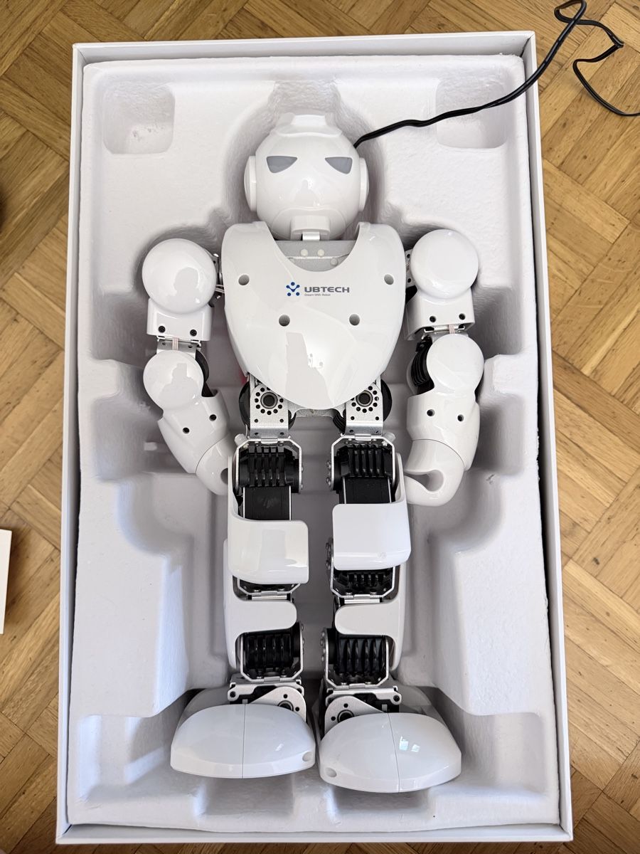 Giocattoli: Alpha UBTECH 1S ROBOTICS comme neuf dans la boîte – Usato da Vessy venduto da Filippe1