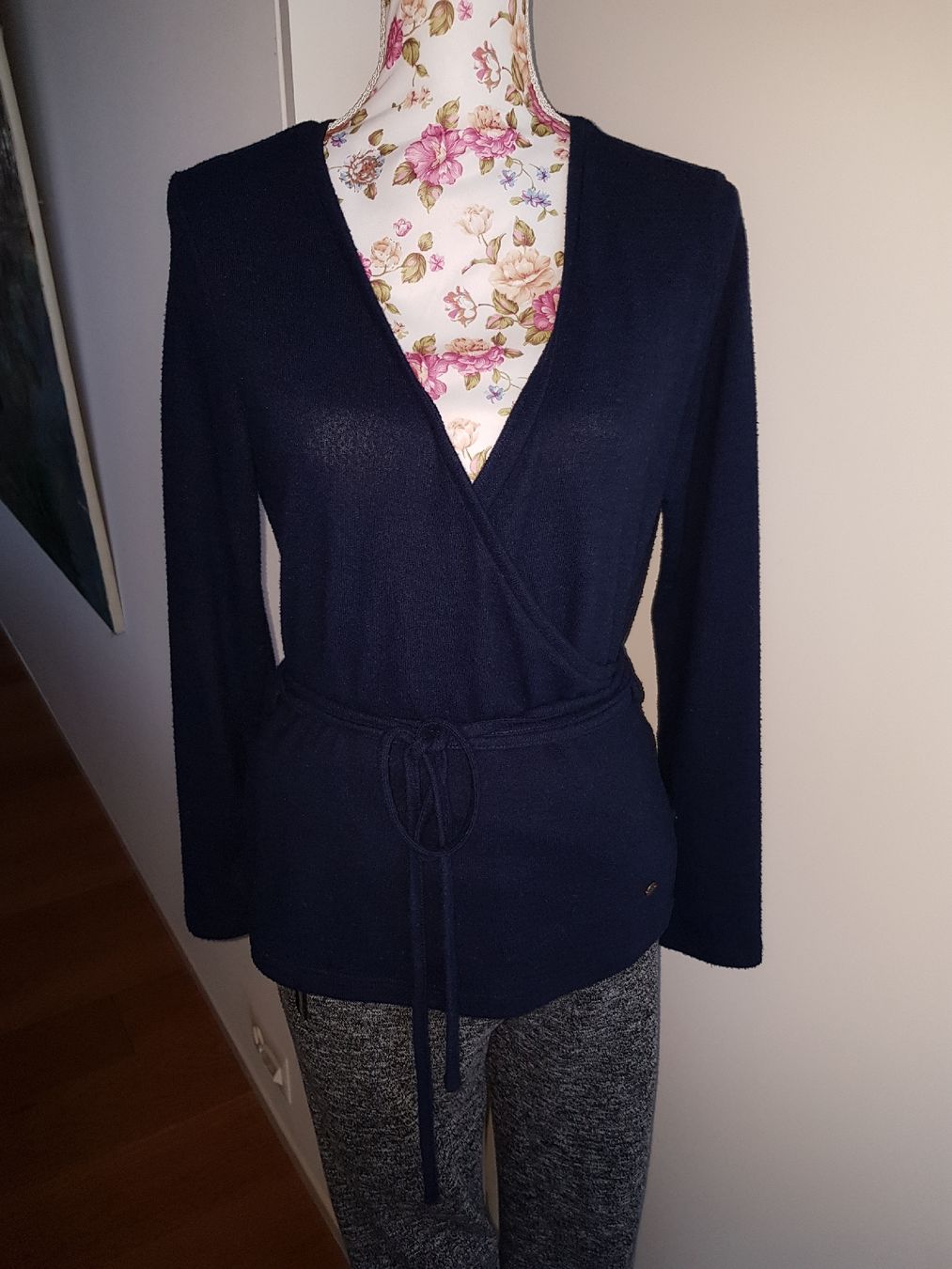Maglioni & Felpe: Pullover – Usato da Opfikon venduto da Annanet