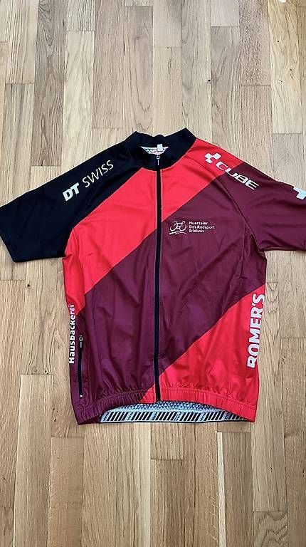 Maillots de corps & Pantalons: Rennradtrikot  Grösse M – D'occasion à Lyss par lar_n9vr