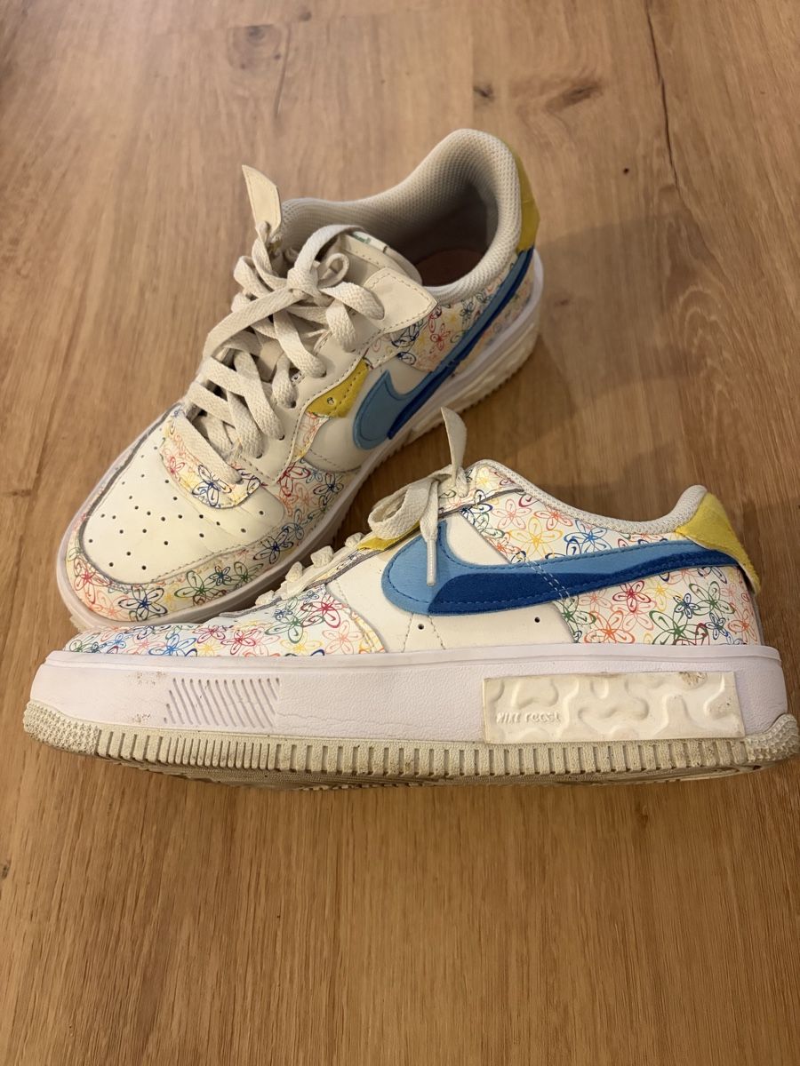 Nike Scarpe da donna: Nike Air Force 1 – Usato da St. Gallen venduto da tep_8bkv 1