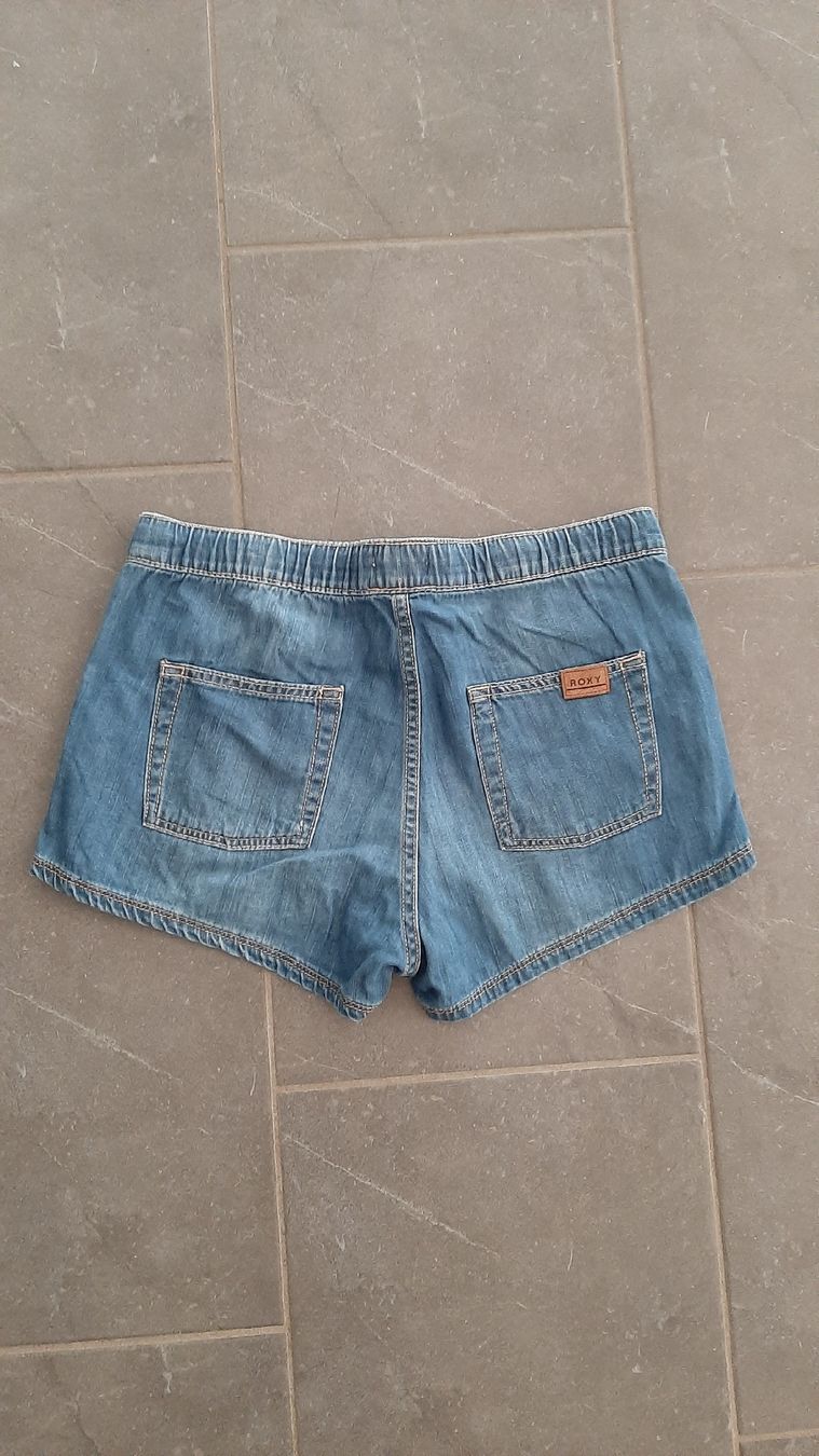 Roxy Jeans: Roxy Jeansshorts Grösse XS – D'occasion à Dübendorf par Luuuusmeitli12 2