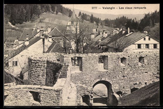 Cartoline postali: AK Valangin, Teilansicht mit Ruine – Usato da Berlin venduto da bartko-reher