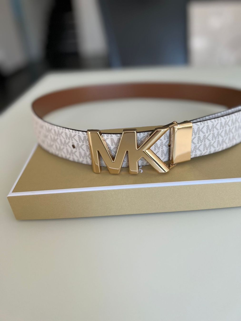Michael Kors Cinture: Michael Kors Gürtel L 4in1 in Geschenkbox – Nuovo e nell'imballaggio originale da Wiedlisbach venduto da Sistershop 3