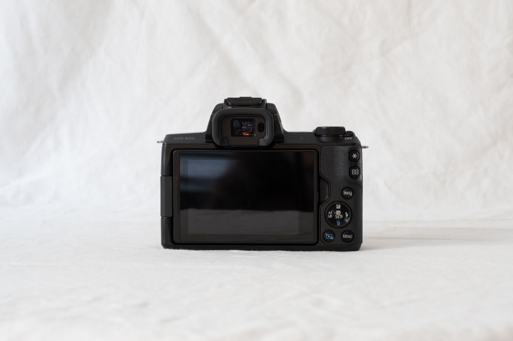 Canon Fotocamera: Canon EOS M50 mit 2 Objektiven – Usato da Zürich venduto da nadiachrist 2