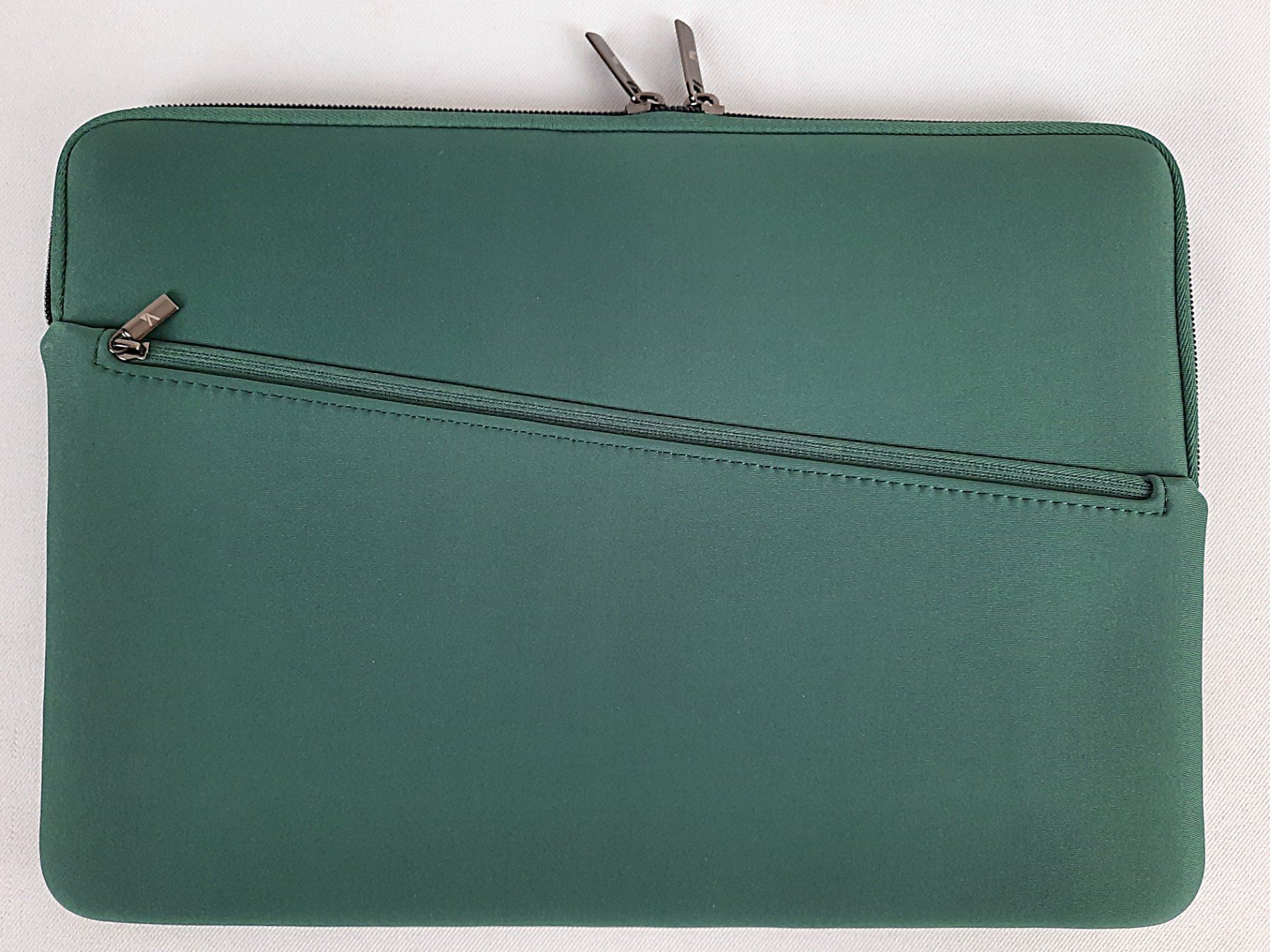 Apple Covers & Taschen: ARTWIZZ Neoprene Sleeve Pro 14 – Neu (gemäss Beschreibung) aus Beinwil am See von Restwert_Beinwil 3